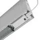Detailansicht eines weißen Kermi x-flair Profil Wärmepumpen-Kompaktheizkörpers, Typ 33, mit Zubehör.