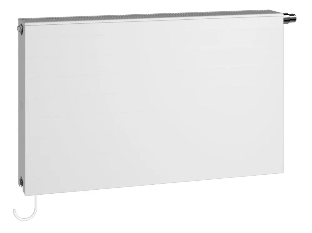 Weißer Kermi-Heizkörper, flach gestaltet, mit minimalistischer Oberfläche und seitlicher Anschlussmöglichkeit, montiert an einer Wand.