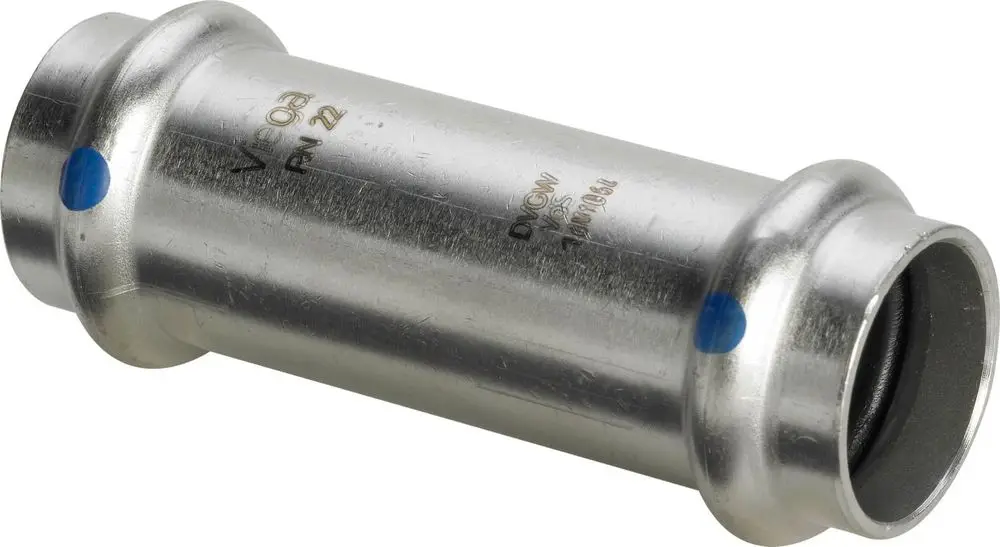 Sanpress Inox Muffe von Viega aus rostfreiem Stahl, mit glatter Oberfläche und zwei Anschlüssen für eine stabile Verbindung in Rohrsystemen.