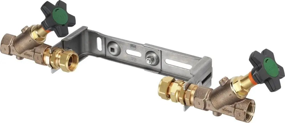 Montageeinheit mit zwei Absperrventilen aus Rotguss oder Siliziumbronze, verbunden durch eine Metallhalterung. Hersteller: Viega.