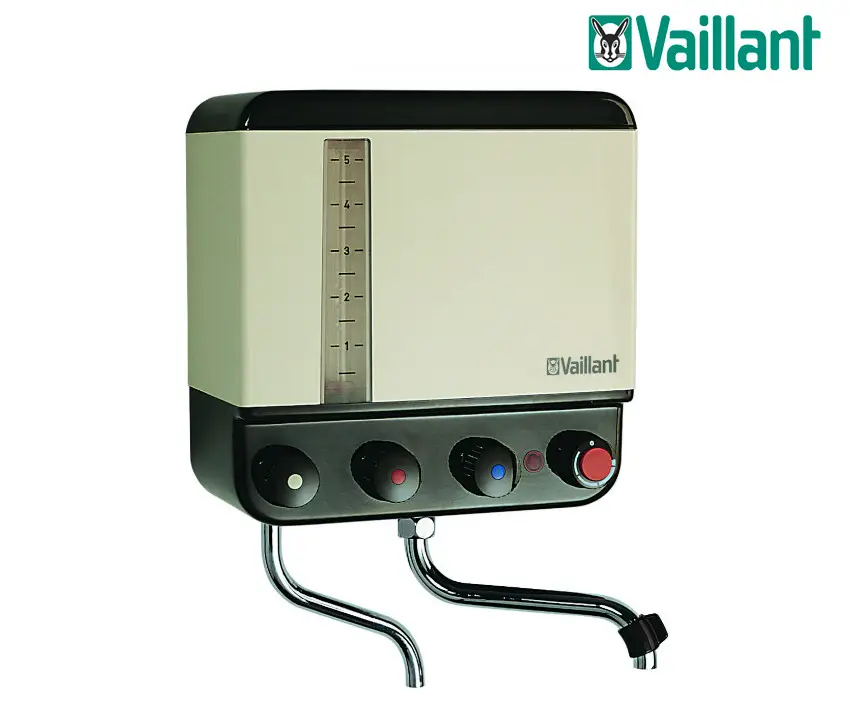 Wandhängendes Elektro-Kochendwassergerät von Vaillant in beige und braun. Es verfügt über einen Wassermengenzähler und mehrere Regler zur Temperatureinstellung.