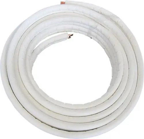 Weißes Kupfer-Doppelrohrpaket für Klimageräte, sorgfältig aufgewickelt, geeignet für Installationen. Hersteller: Bosch.