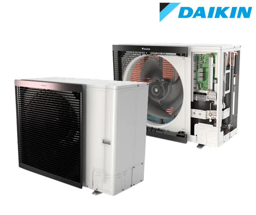 Außengerät von Daikin, ausgestattet mit einem großen Ventilator und sichtbaren internen Komponenten, in einer kompakten, weißen Bauweise.