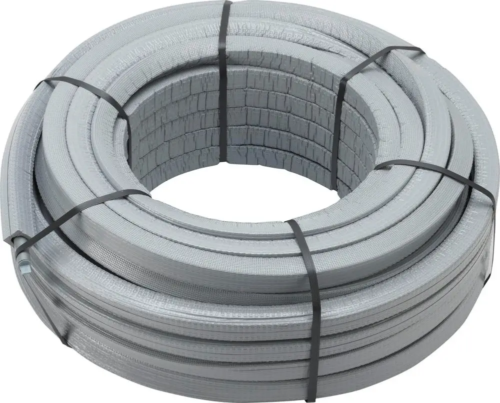 Rolle mit mehreren Schichten von Rohrmaterial, gesichert mit schwarzen Bändern. Geeignet für verschiedene Installationen. Hergestellt von Viega.