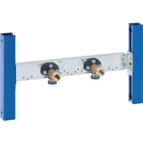 Traversenelement zur Installation von Wandarmaturen, mit Anschlussmöglichkeiten aus Messing. Produkt von Geberit zur Unterstützung der Sanitärinstallation.