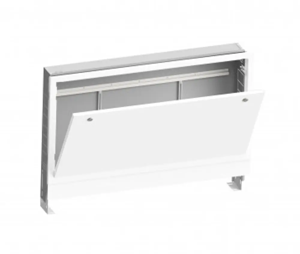 Verteilerschrank mit Klapptür, geeignet für Unterputzmontage, in neutralem Design, Marke Purmo. Das Innere ist für die optimale Kabelführung ausgelegt.