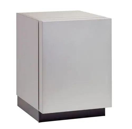Ein quadratischer, grauer Waermepumpen-Schrank mit einer glatten Oberfläche und einer schwarzen Basis.