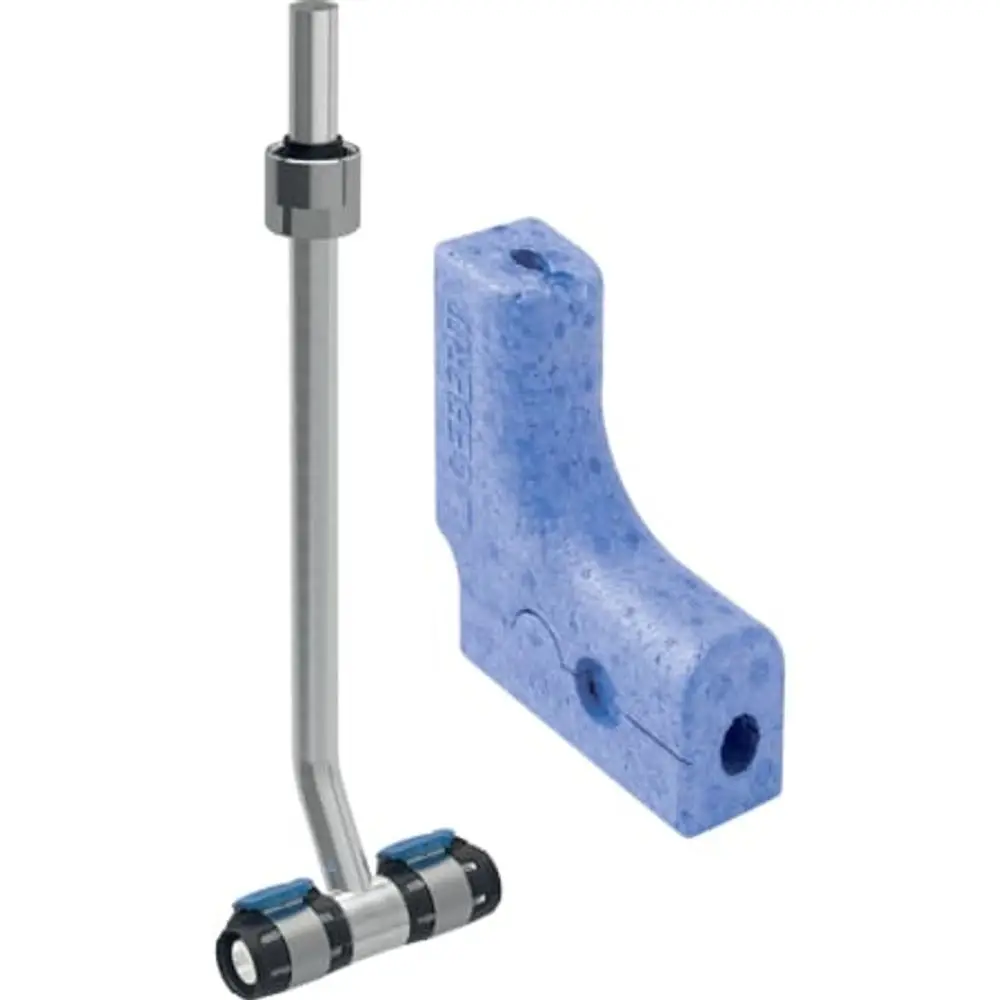 Geberit Metallrohr-Anschluss-T-Stück aus Edelstahl, mit zwei anschlussseitigen Öffnungen und einem vertikalen Anschluss, geeignet für Rohrverbindungen.