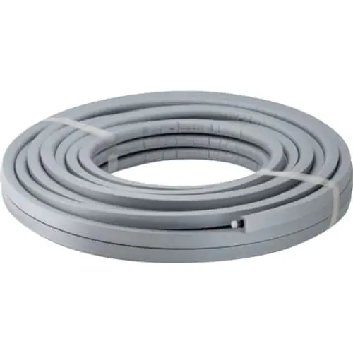 Graues Rohr, aufgerollt, möglicherweise für Heizungs- oder Sanitärinstallationen geeignet. Geberit Systemrohr, exzentrisch vorgedämmt, in Rollenform.