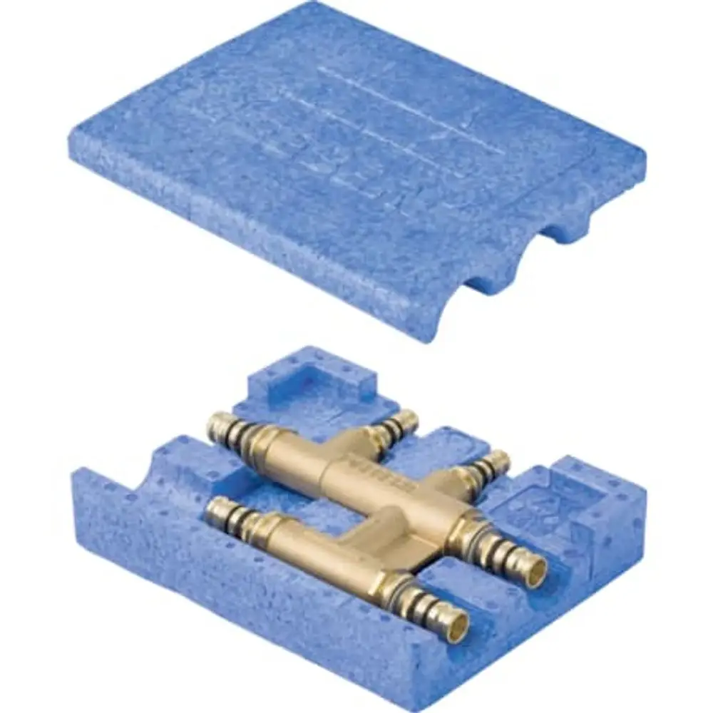 Mepla Kreuzungs-T-Stück mit Dämmbox in blauer Farbe, sichtbar sind die Anschlüsse aus Metall. Hersteller ist Geberit.