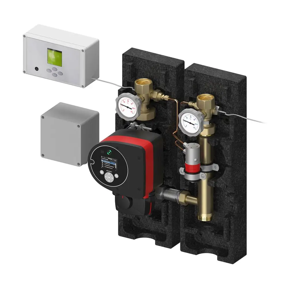 Pumpengruppe von Flamco mit integrierter Steuerung, Druckmanometern und vernetzter Technologie zur Regelung von Heizungswasser. Montageplatte aus Isolierung.