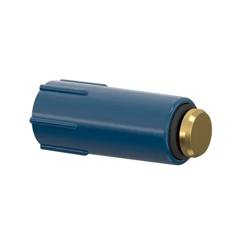 Blauer Baustopfen mit Messing-Gewinde, hergestellt von Flamco. Das Produkt hat eine zylindrische Form und eine glatte Oberfläche.