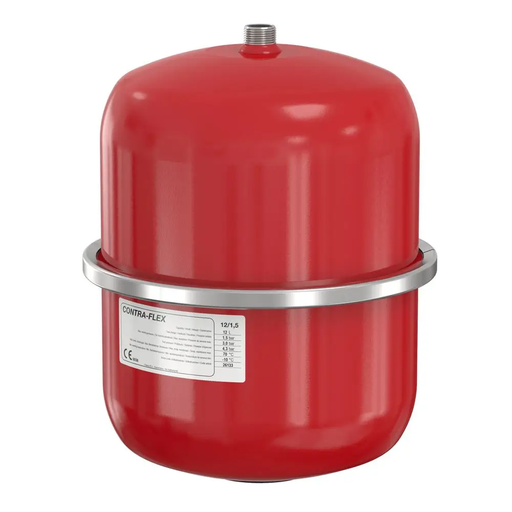 Rotes Ausdehnungsgefäß mit Metallband und Anschluss oben. Produkt von Flamco, geeignet für Heizungsanlagen, auf glattem Hintergrund abgebildet.