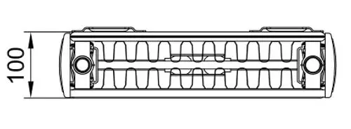 Technische Zeichnung eines flachen Heizkoerpers mit Kantenmaß von 100 mm, seitlichen Anschlüssen und geripptem Design zur Wärmeverteilung.