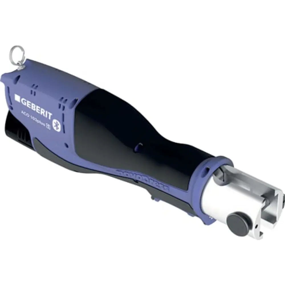 Geberit Pressgerät mit ergonomischem Griff und einem Anschluss für Pressfittings. Das Gerät ist in Schwarz und Blau gehalten und zeigt eine Verbindung für die Pressmechanik.