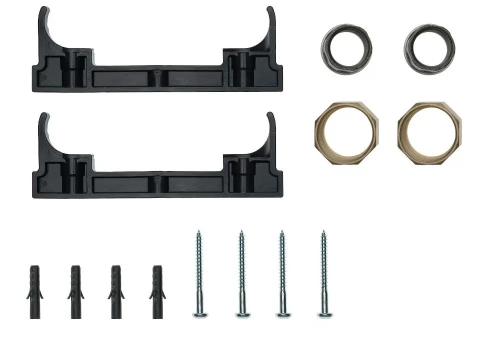 Wandhalter für Pumpensets, bestehend aus zwei schwarzen Halterungen, Schrauben, Unterlegscheiben und Zubehörteilen, geeignet für Brötje Produkte.
