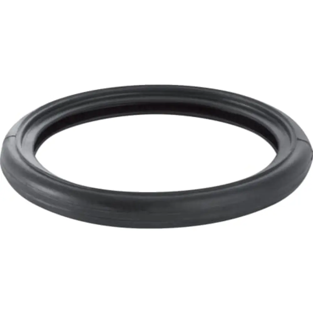 Lippendichtung aus schwarzem Material, passend für Spülrohre, hergestellt von Geberit. Runde Form mit einer glatten Oberfläche für dichten Abschluss.