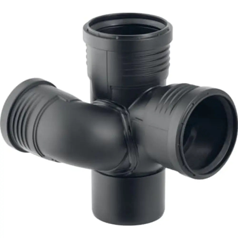Geberit-Schachtbogenabzweig in schwarzem Kunststoff mit drei Anschlüssen, zwei seitlichen und einem vertikalen, in einem kompakten Design. Ideal für Abwasserinstallationen.
