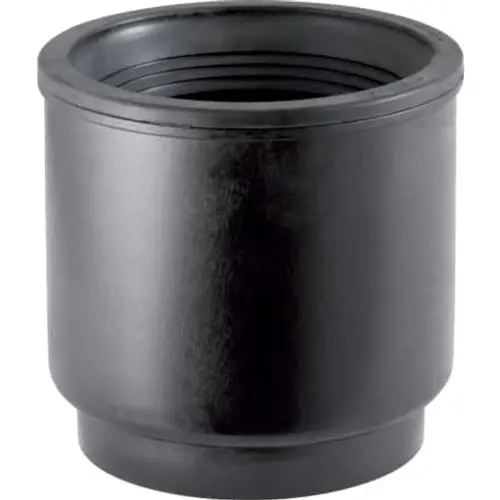 Schwarze Verbindungsmuffe aus Kunststoff mit glatter Oberfläche, geeignet für Rohrleitungen. Geberit Produkt im Bereich Sanitärinstallation.