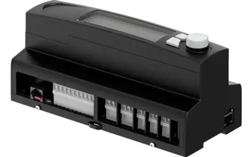 Schwarzes Vorlauftemperaturregelgerät mit digitalem Display, Drehregler und mehreren Anschlussmöglichkeiten. Ideal für die Regelung von Flächenheizungs- und Kühlsystemen.