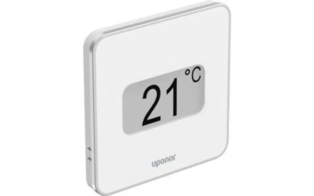 Weißer Temperatur- und Feuchtefühler von Uponor mit digitaler Anzeige, die aktuell 21 °C anzeigt. Minimalistisches Design ohne sichtbare Bedienelemente.
