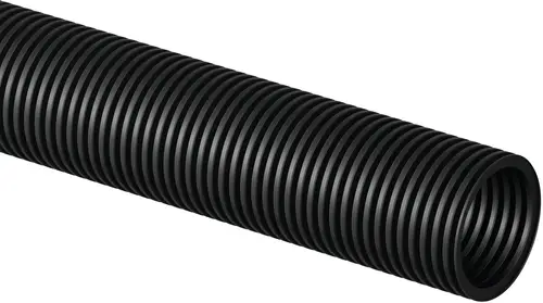 Schwarzes Schutzrohr mit einer gerillten Oberfläche. Das Rohr ist lang und hat einen durchgehenden Hohlraum, ideal für Anwendungen von Uponor.