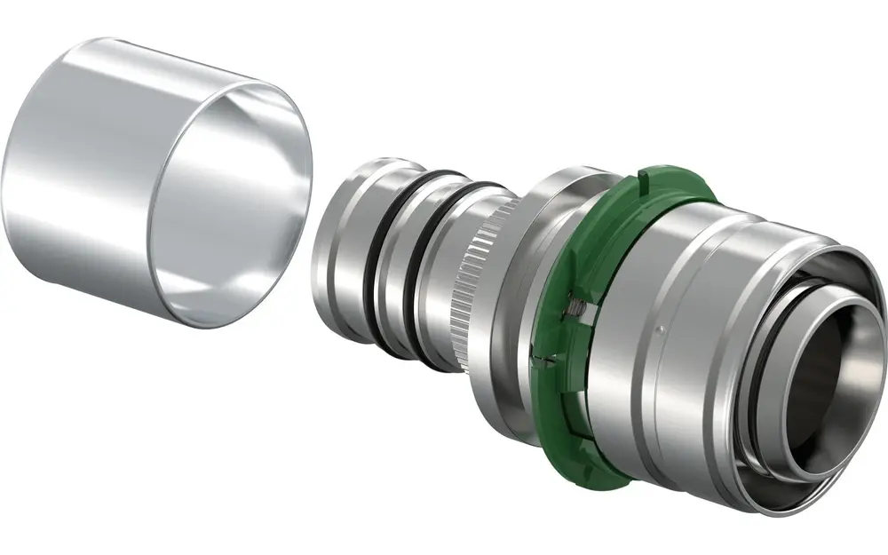 Uponor Übergangskupplung in einem zerlegten Zustand, bestehend aus mehreren Metallteilen, einschließlich einer grünen Dichtung und einer äußeren Hülse.