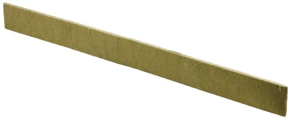 Grüner, länglicher Dämmstreifen auf weißem Hintergrund, möglicherweise aus Mineralwolle, geeignet für Bauanwendungen. Produkt von Uponor.