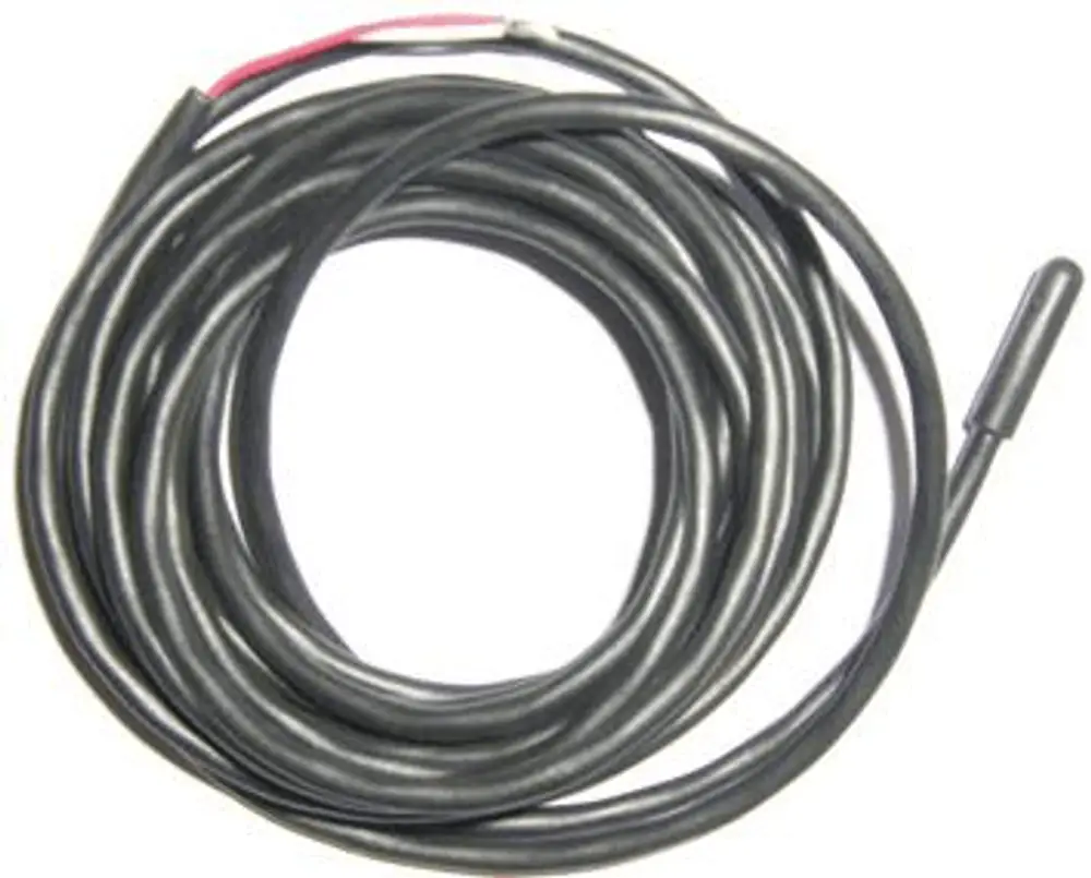 Schwarzes Kabel mit einem Sensor an einem Ende, möglicherweise ein Temperaturfühler von Uponor, geeignet für die Verwendung in Heizungs- oder Klimatechniksystemen.