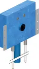 Waschtisch mit blauer Oberfläche, Aufsatz und zwei angeschlossenen Rohren, montiert mit seitlichen Metallblechen. Produkt von Uponor.