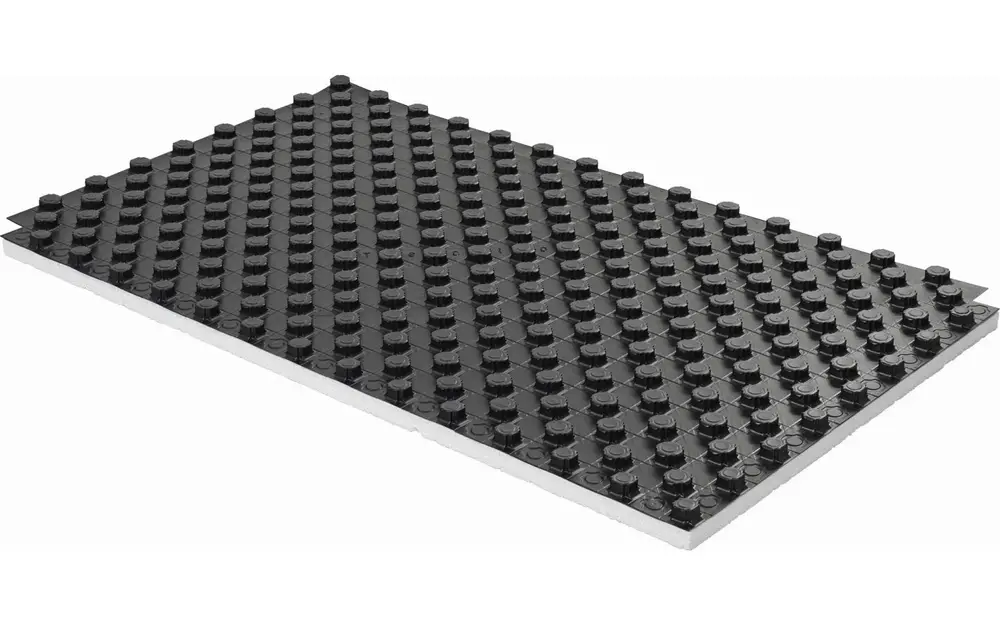 Schwarze Noppenplatte mit strukturierter Oberfläche, geeignet für verschiedene Anwendungen, hergestellt von Uponor.