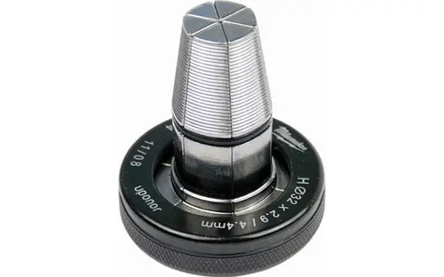 Aufweitkopf aus Metall mit gerillter Oberfläche und schwarzem Sockel. Marke Uponor, geeignet zum Verbinden von Rohren.