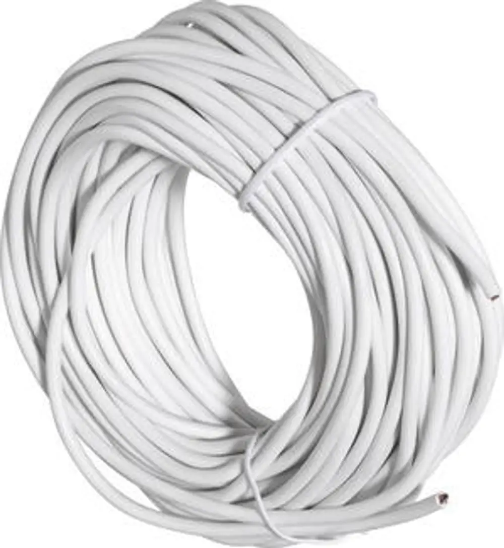 Weißes Kabel, aufgerollt, geeignet für elektrische Anwendungen. Es könnte Teil eines Systems von Uponor sein.