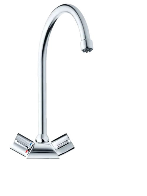 Chromfarbener Wasserhahn mit einem geschwungene Auslauf und zwei seitlichen Griffen zur Temperaturregelung.