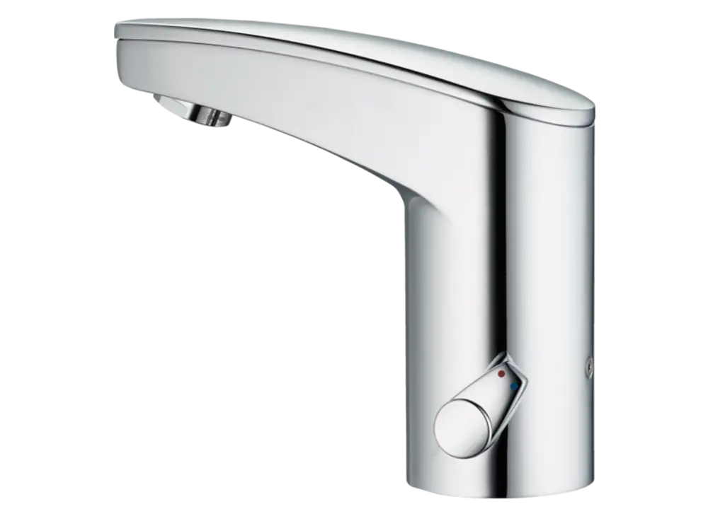 Sensorarmatur von Stiebel Eltron mit einem verchromten Finish. Die Armatur verfügt über einen Hebel zur Steuerung des Wasserflusses und der Temperatur.