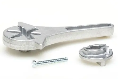 Anbausatz bestehend aus einem speziellen Werkzeug, einer Schraube und einer Halterung, geeignet für den Stellantrieb VMK10-3 von Resideo.