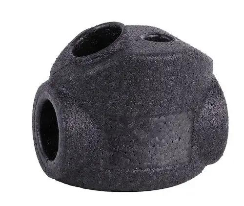 Schwarze Dämmschale mit mehreren Öffnungen, hergestellt von Resideo, geeignet zur Isolierung von Druckminderern und ähnlichen Verbindungselementen.