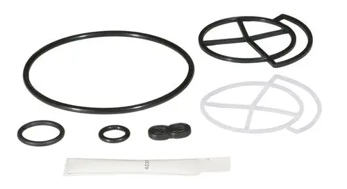 Dichtungs-Set mit verschiedenen O-Ringen und Dichtungen, präsentiert auf einer weißen Unterlage, geeignet für Produkte der Marke Resideo.