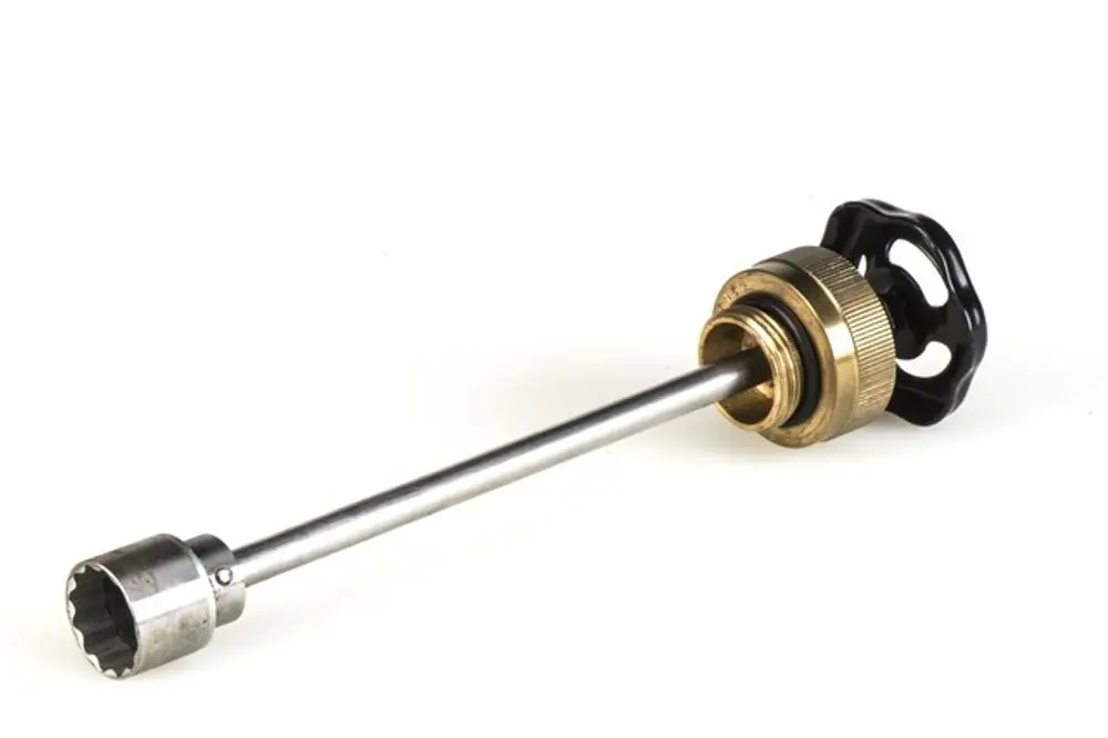 Spindeleinsatz mit metallischem Körper und aufgeschraubtem Ventildeckel, geeignet für Ventileinsätze. Hersteller ist Resideo.