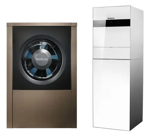 Zwei Buderus Geräte: links eine Luft-Wasser-Wärmepumpe mit großem Ventilator, rechts ein weißer Warmwasserspeicher mit glänzender Oberfläche.