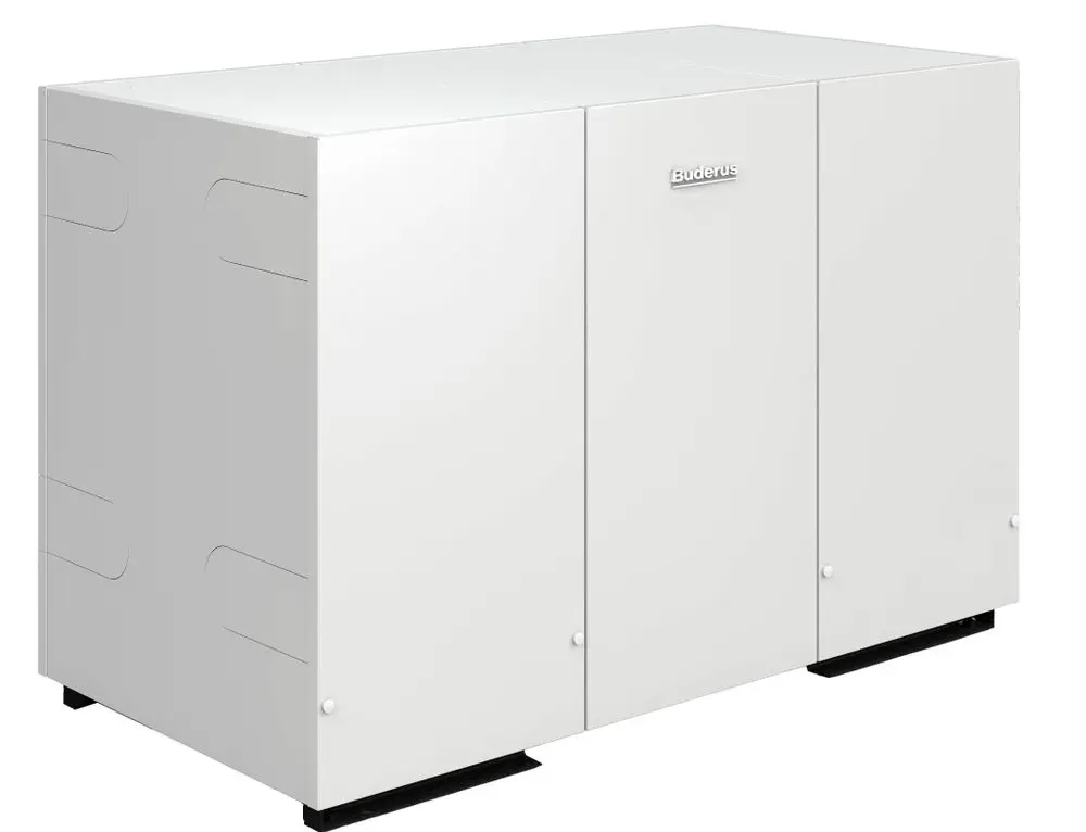 Weißes Gehäuse einer Buderus-Wärmepumpe mit drei Türen. Das Gerät ist schick designt und zeigt keine weiteren sichtbaren Bedienelemente oder technische Details.