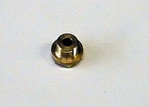 Erdgasdüse aus Messing, hergestellt von Brötje. Rundes Design mit innerem Kanal, geeignet für Gasgeräte.