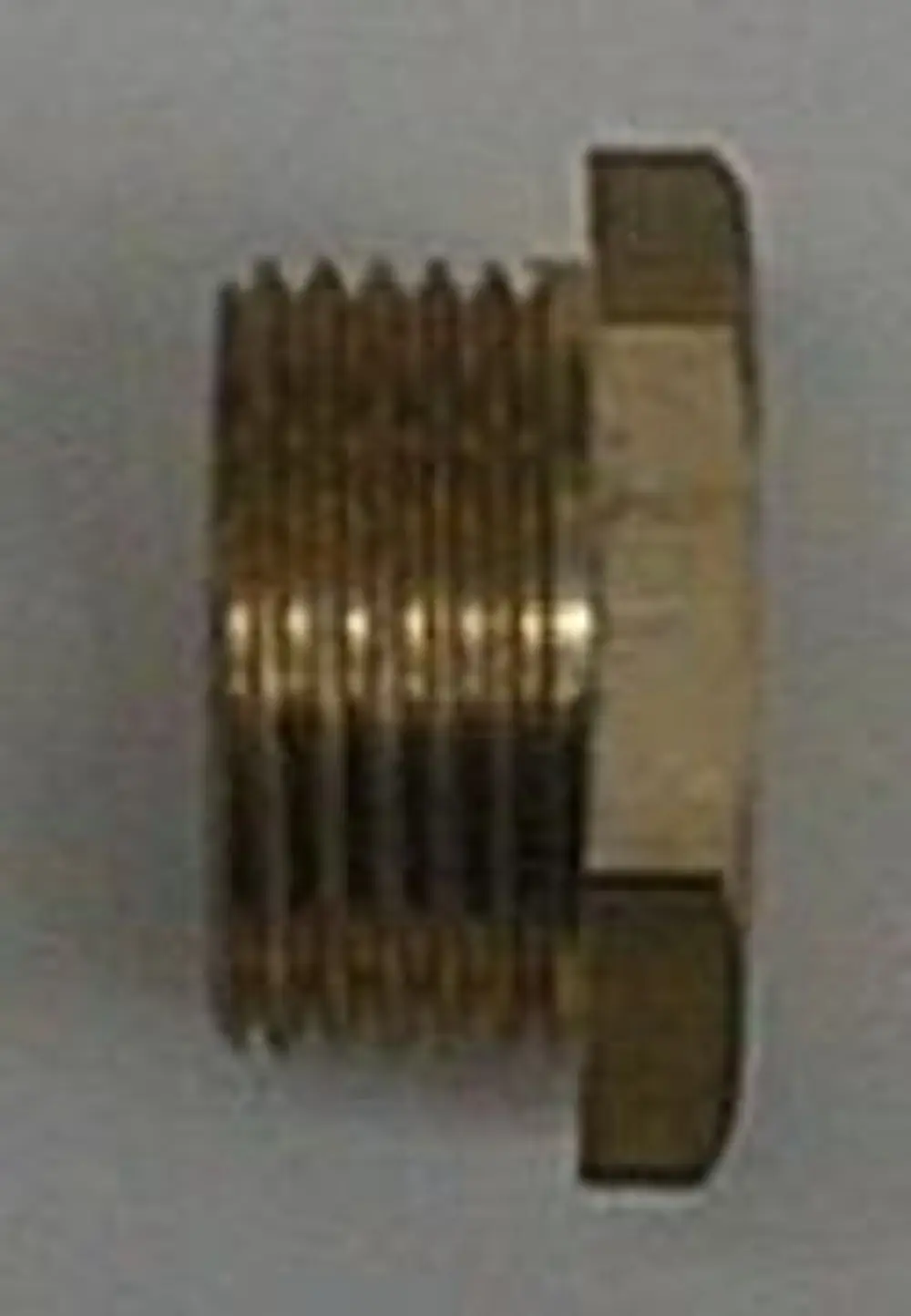 Brötje Gasdüse mit Gewinde und flacher Oberseite, aus Metall gefertigt, drehbar zur Verbindung von Gasleitungen.