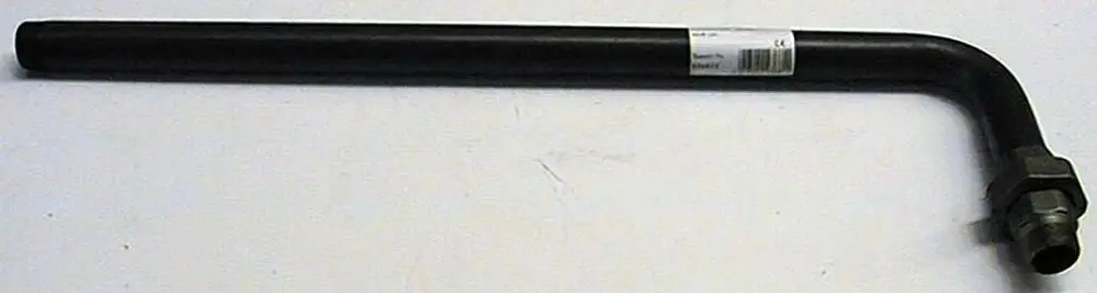 Schwarzes Gasanschlussrohr mit einer Biegung und einem Gewindeanschluss, hergestellt von Brötje. Das Rohr hat eine einfache, funktionale Form.
