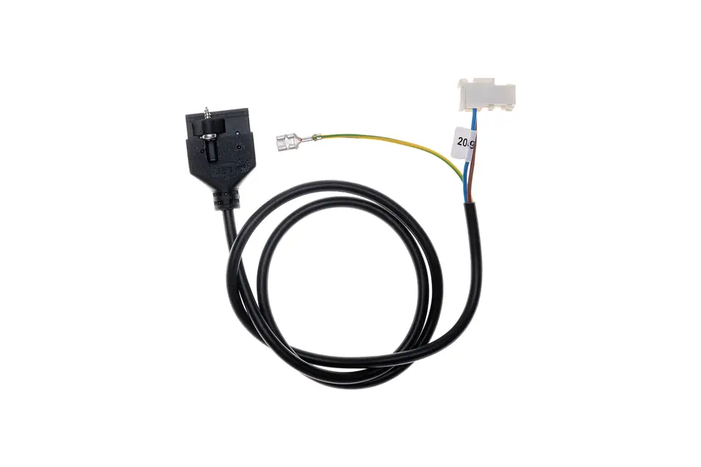 Brötje Anschlussleitung für Gasventil mit einem Stecker und mehreren Drähten, die durch ein Kunststoffgehäuse geschützt sind. Ideal für den Einsatz in Heizsystemen.