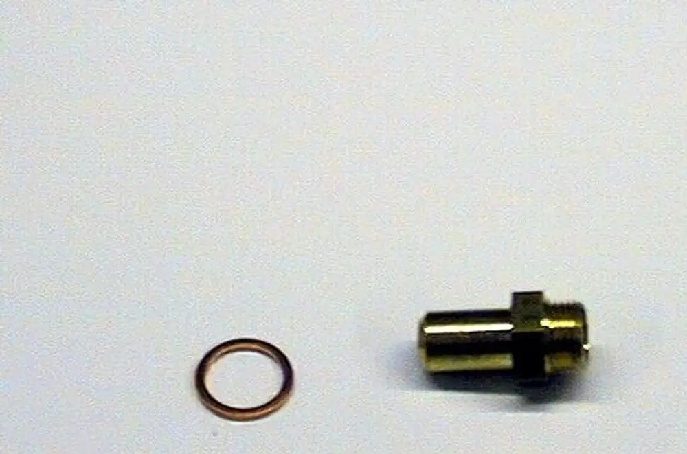 Brötje Düse mit geschraubter Ausführung und passendem O-Ring. Düse ist zylindrisch und aus Metall gefertigt, O-Ring ist rund und aus elastischem Material.