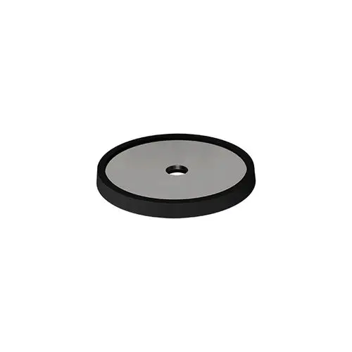 Runde Dichtplatte mit metallischer Oberfläche und schwarzem Rand, hergestellt von SL Rack. Ideal für verschiedene Anwendungen in der Industrie.