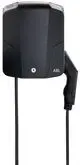 Wallbox von ABL in schwarzer Farbe mit Ladekabel Typ 2. Das Kabel ist an der Box befestigt und hat ergonomischen Griff. Es sind zwei Tasten sowie ein Schlüsselöffnung sichtbar.