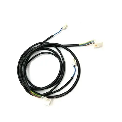 Verbindungsleitung mit mehreren Anschlüssen zum EMS Modul, hergestellt von Buderus. Kabel in schwarzer Isolierung, vielseitig einsetzbar in der Haustechnik.