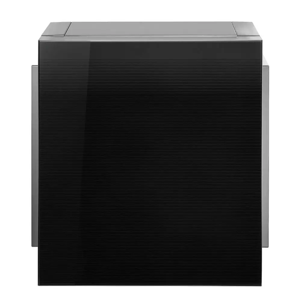 Buderus Wärmespeicher in schwarzer Ausführung, rechteckige Form mit glatter Oberfläche, geeignet für monovalente Installation.